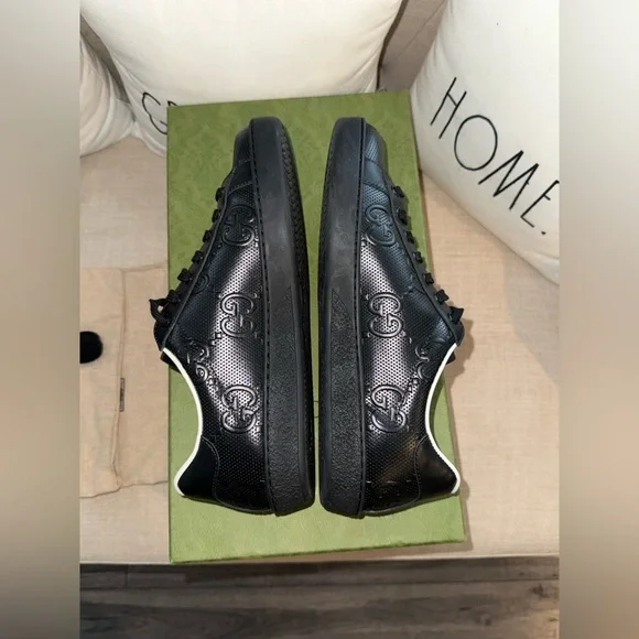 Gucci Black Embossed GG Leather Low-Top Sneakers